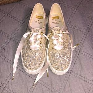 Excellent condition off white Kate Spade triple up Wedding Keds size 7